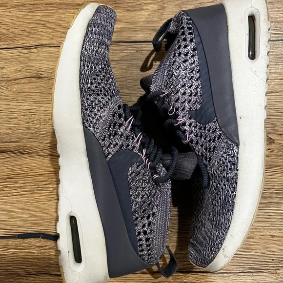 Nike Women's Athletic Shoes - Black and Purple - Picture 3 of 6